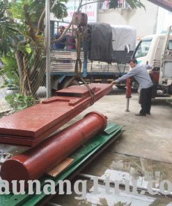 Vận chuyển bàn nâng âm nền tại công ty Tahico