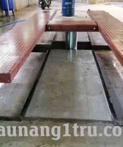 Cầu nâng 1 trụ với bàn nâng âm nền