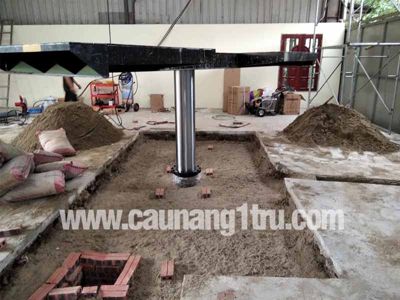 CAU NANG 1 TRU RUA XE THAI BINH-1