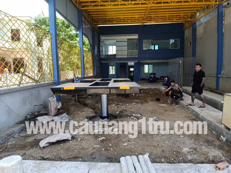 cau nang 1 tru rua xe lai chau-1