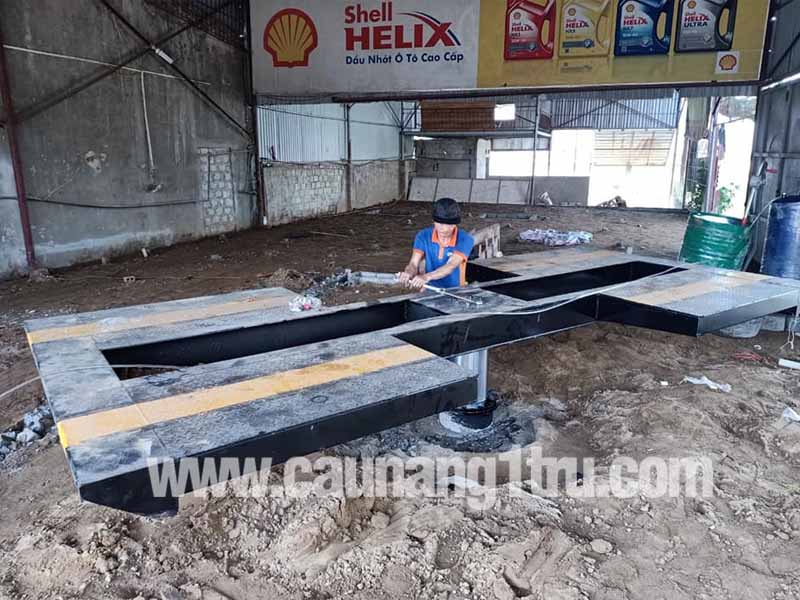 cau nang 1 tru rua xe thanh hoa