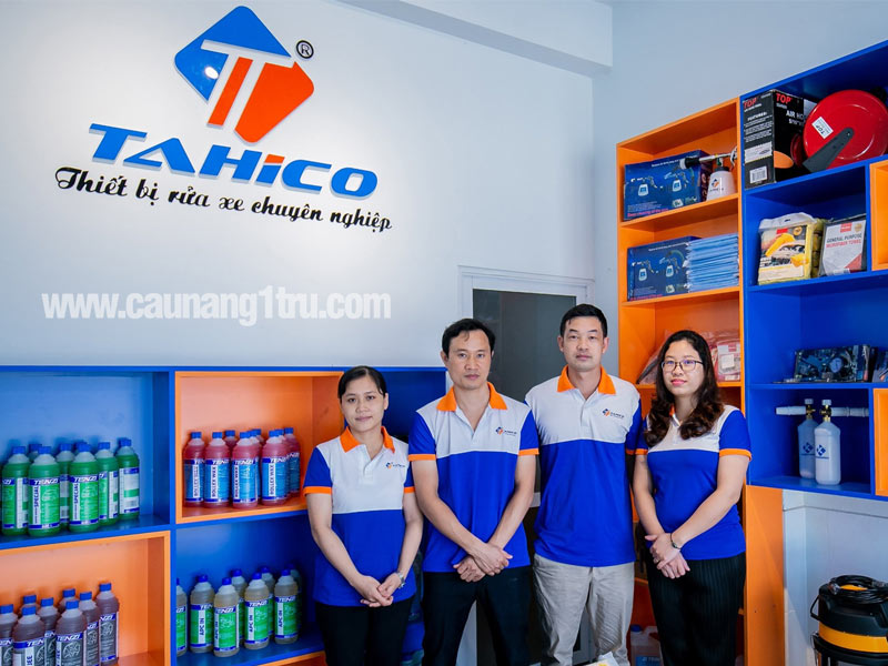 cac-phuong-phap-nang-gam-xe-o-to-rua-xe-hien-nay-3